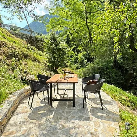 Semesterbostad Juaniz *