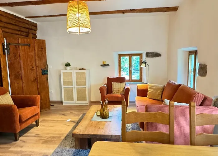 Juaniz Дом отдыха *